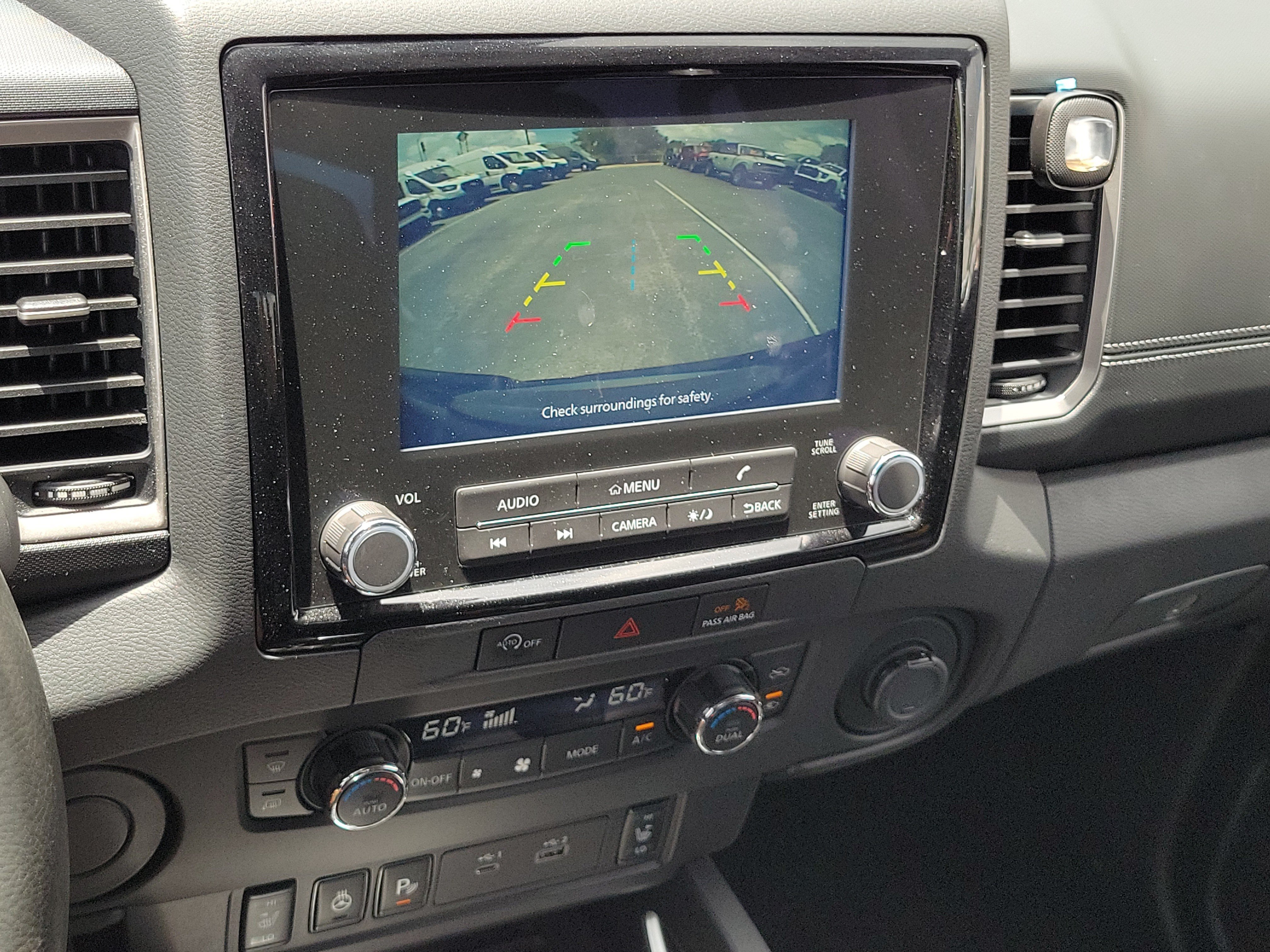 Used 2024 Nissan Frontier SL w/ Technology Package RWD image 27