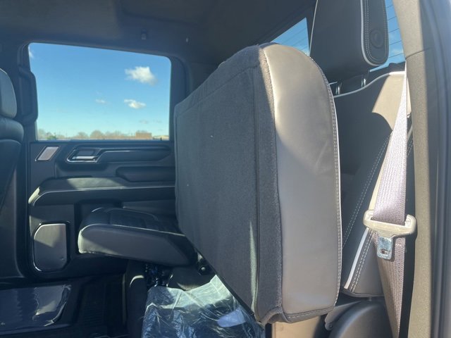 Used 2025 GMC Sierra 2500 AT4X w/ Snow Plow Prep/Camper Package image 44