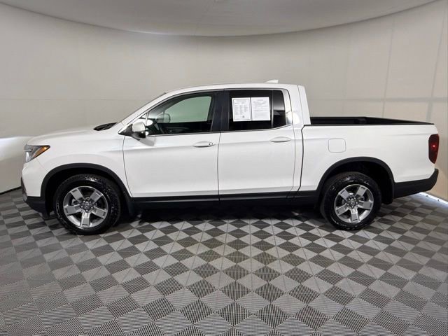 Used 2025 Honda Ridgeline RTL image 3