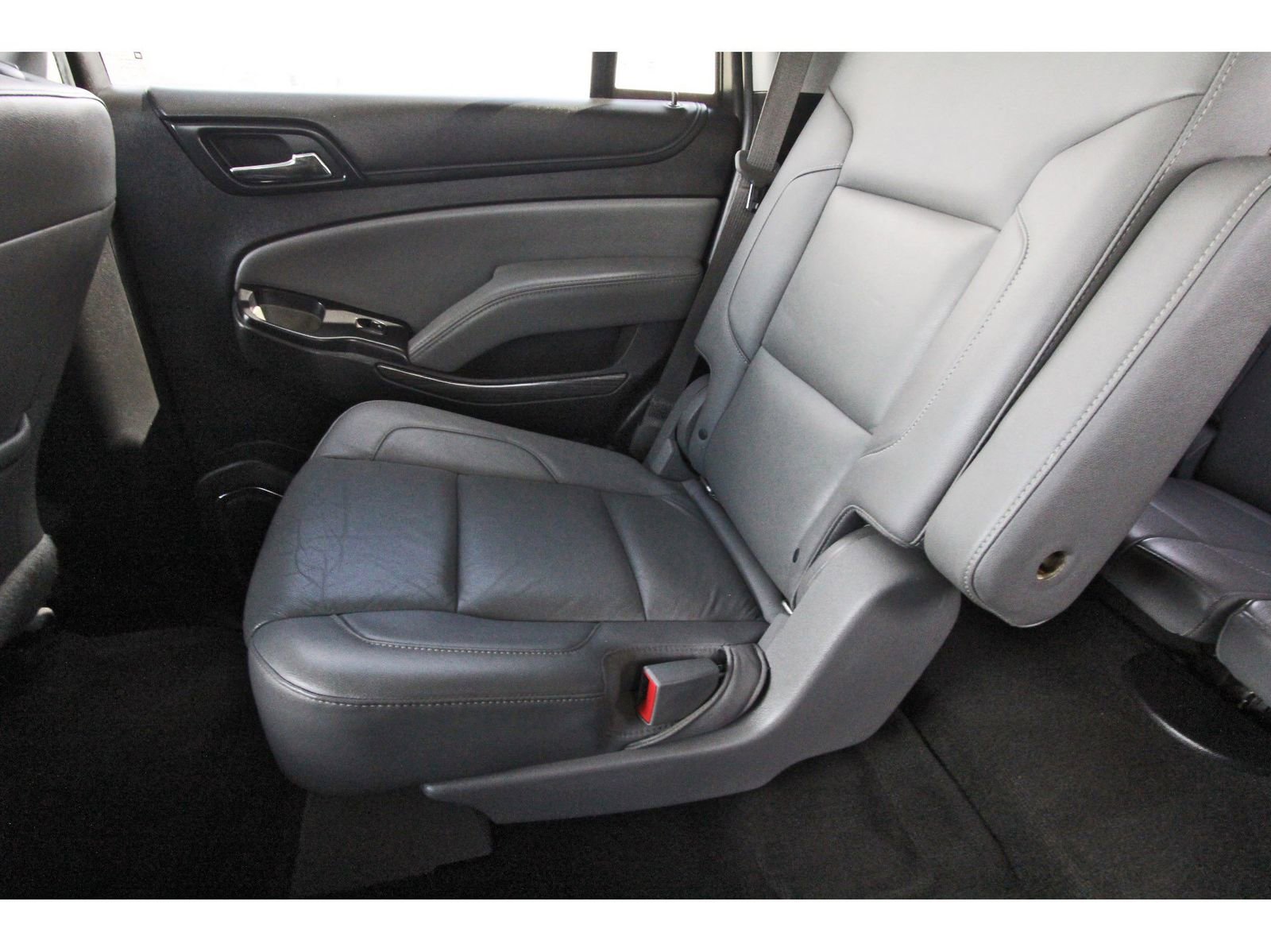 Used 2016 Chevrolet Tahoe LT image 14