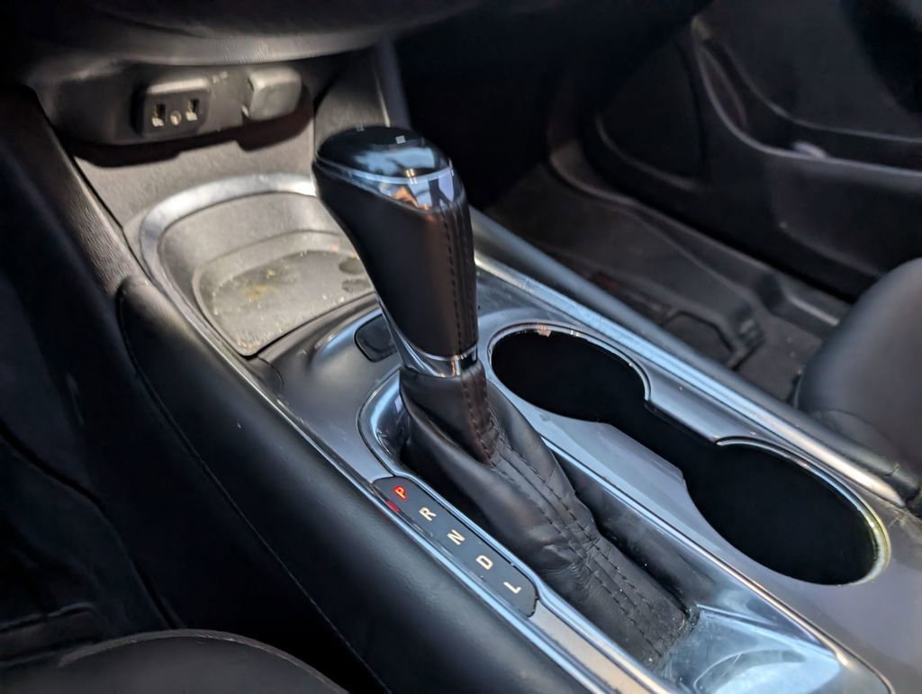 Used 2018 Chevrolet Malibu LT w/ Redline Edition image 22