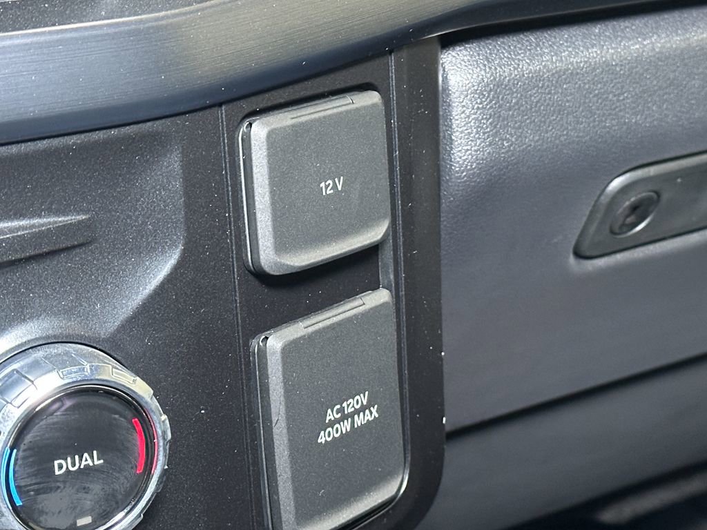 New 2026 Ford F250 Lariat image 29