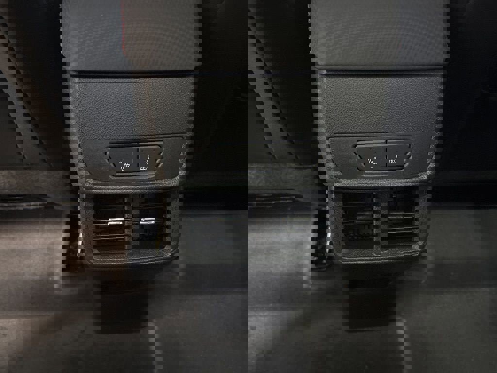 New 2026 Chevrolet Equinox RS w/ Convenience Package III AWD/4WD image 28