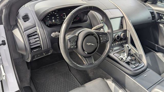 Used 2023 Jaguar F-TYPE R-Dynamic image 10