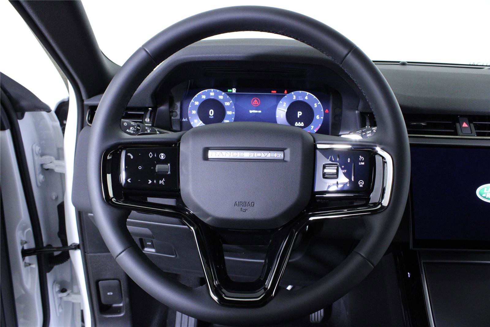 Used 2026 Land Rover Range Rover Evoque S AWD/4WD image 21