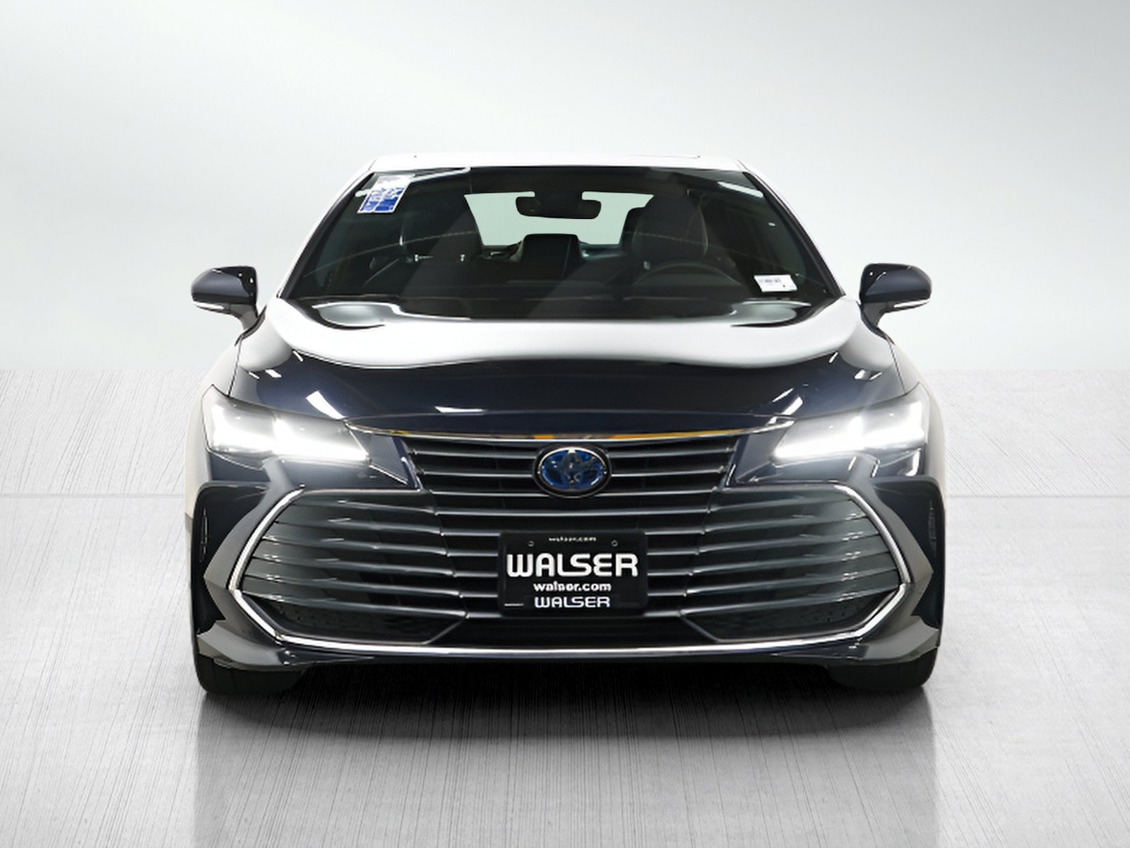 Used 2022 Toyota Avalon Limited FWD image 8