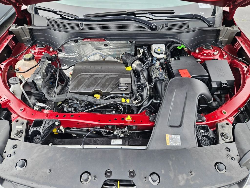 Certified 2024 Chevrolet Trax LS FWD image 33
