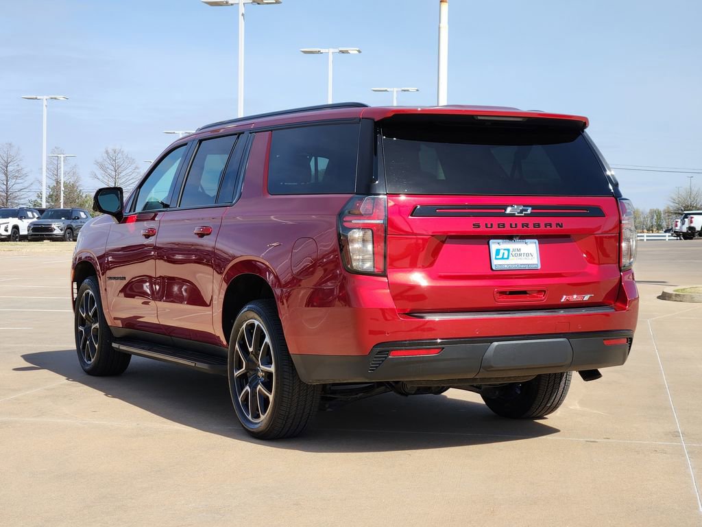 Used 2024 Chevrolet Suburban RST w/ Luxury Package image 7