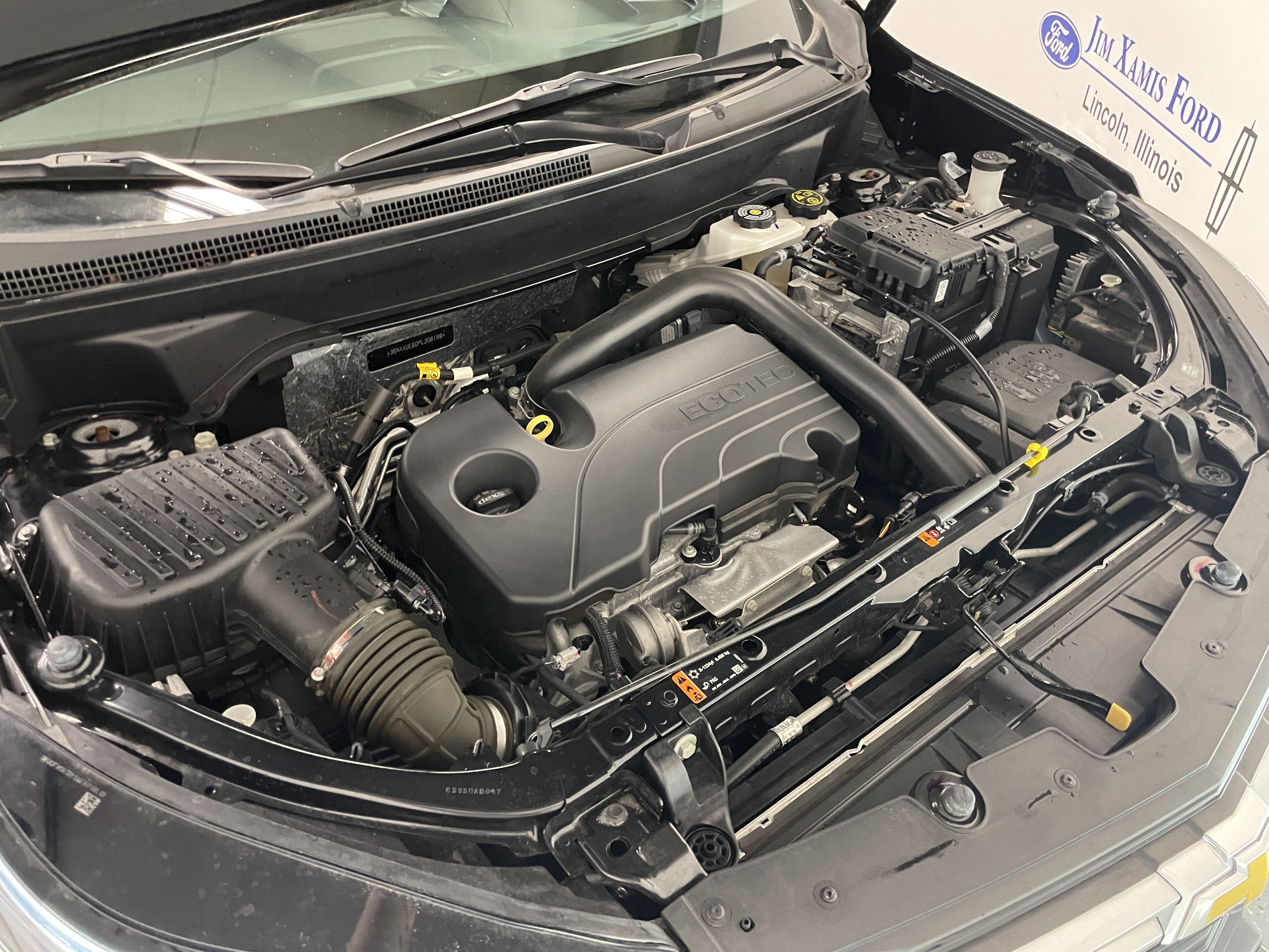 Used 2023 Chevrolet Equinox LT image 32