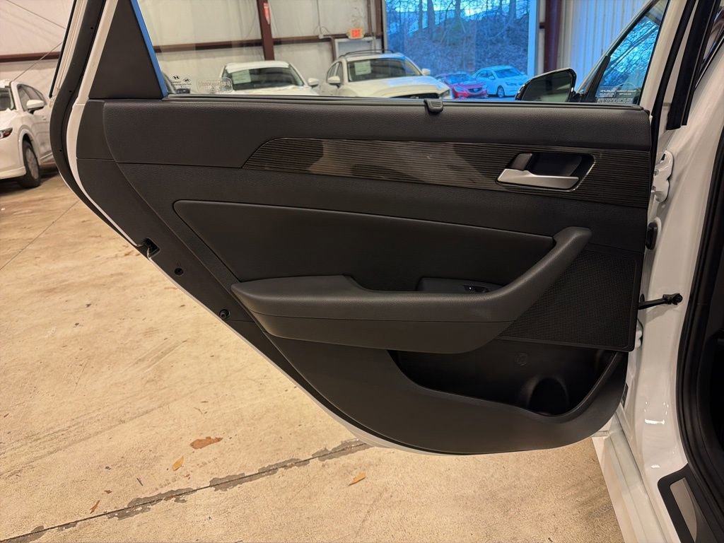 Used 2018 Hyundai Sonata Limited w/ Limited Ultimate Package 03 image 36