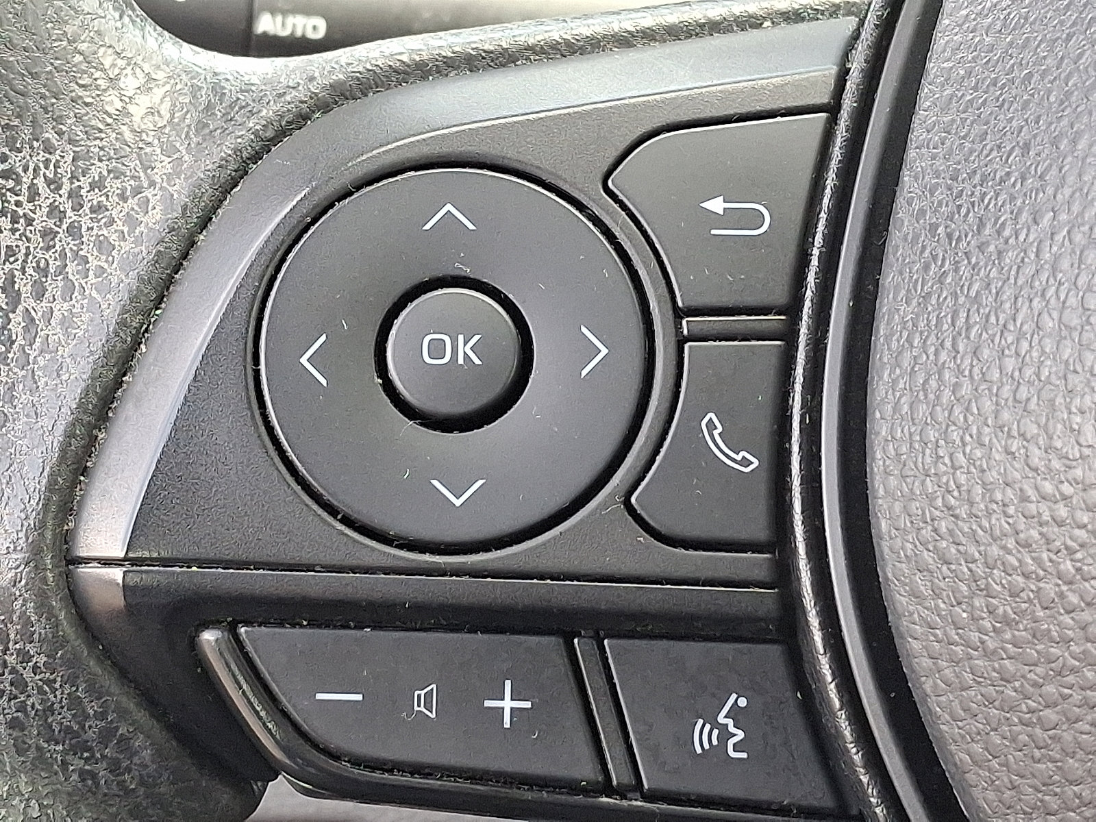 Certified 2022 Toyota Corolla LE image 21