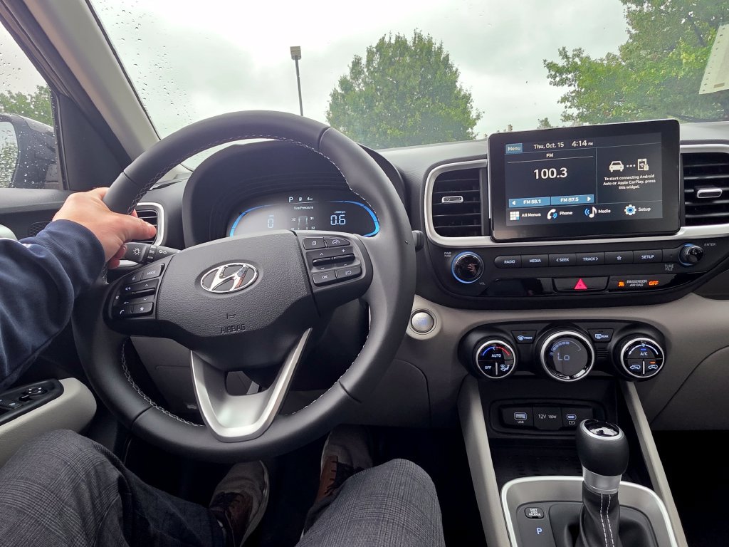 New 2026 Hyundai Venue SEL FWD image 42