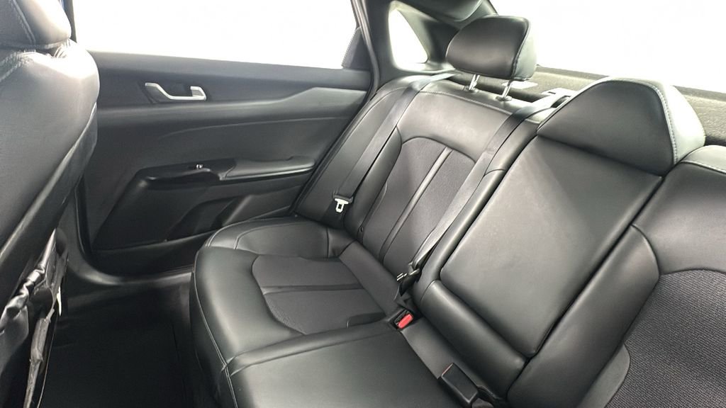 Used 2023 Kia K5 GT-Line image 14