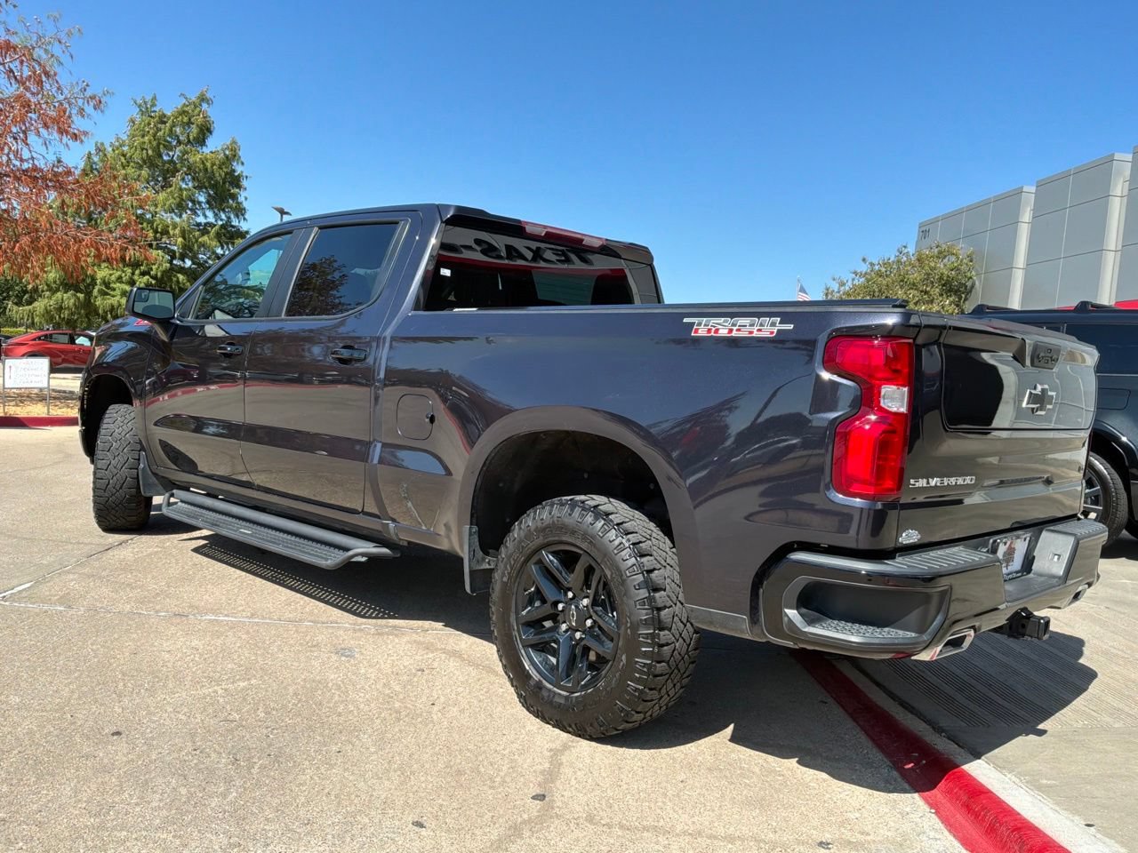 Used 2023 Chevrolet Silverado 1500 LT Trail Boss w/ Protection Package AWD/4WD image 8
