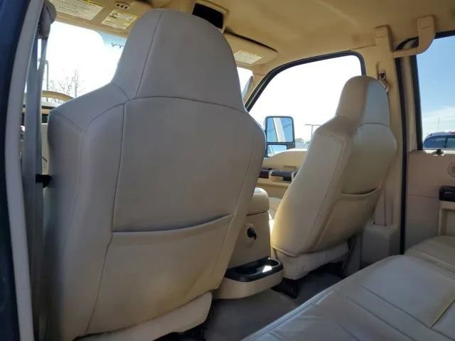 Used 2010 Ford F250 Lariat AWD/4WD image 11