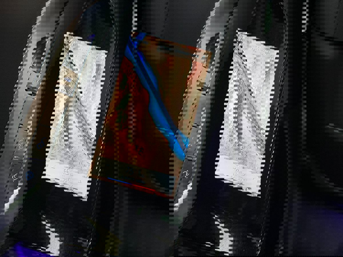 Used 2025 BMW 740i xDrive image 70