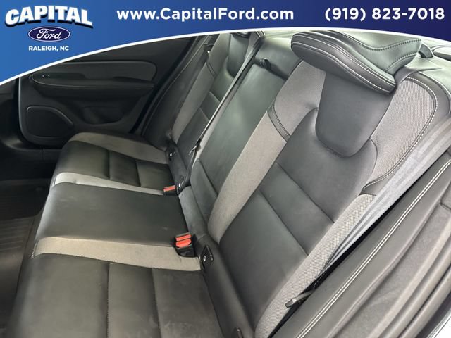Used 2024 Volvo S60 B5 Plus w/ Climate Package AWD/4WD image 18