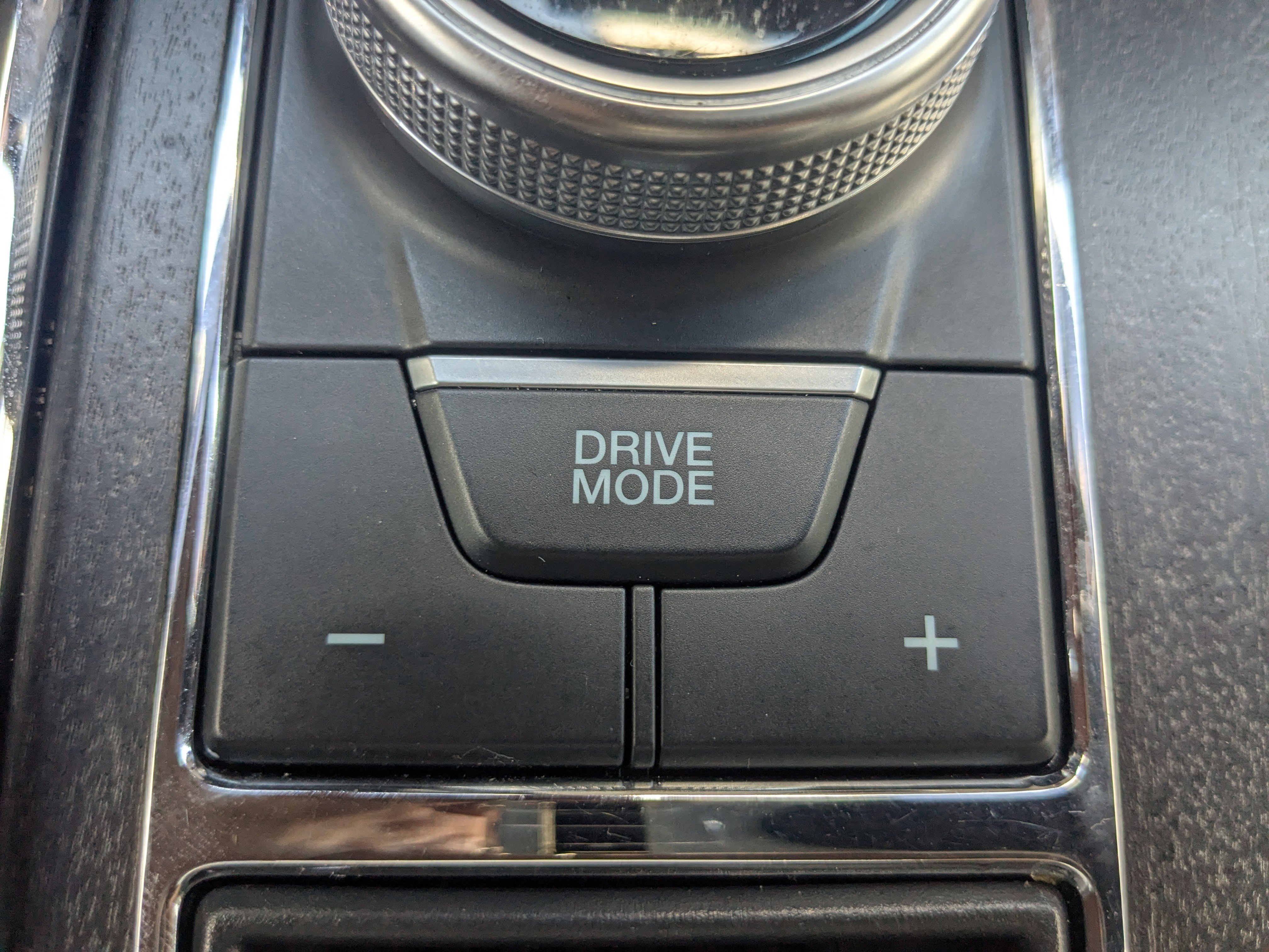 Used 2023 Ford Expedition Platinum image 32