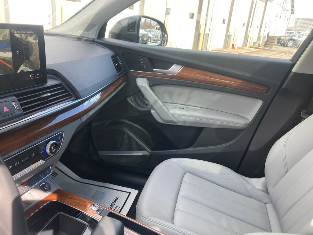 Used 2022 Audi Q5 2.0T Premium Plus image 17