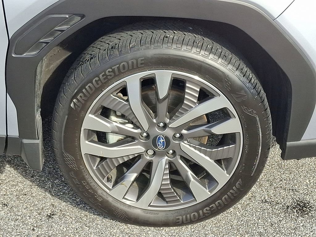 Certified 2025 Subaru Forester Touring AWD/4WD image 9