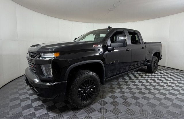 Used 2023 Chevrolet Silverado 2500 LTZ w/ LTZ Plus Package image 2