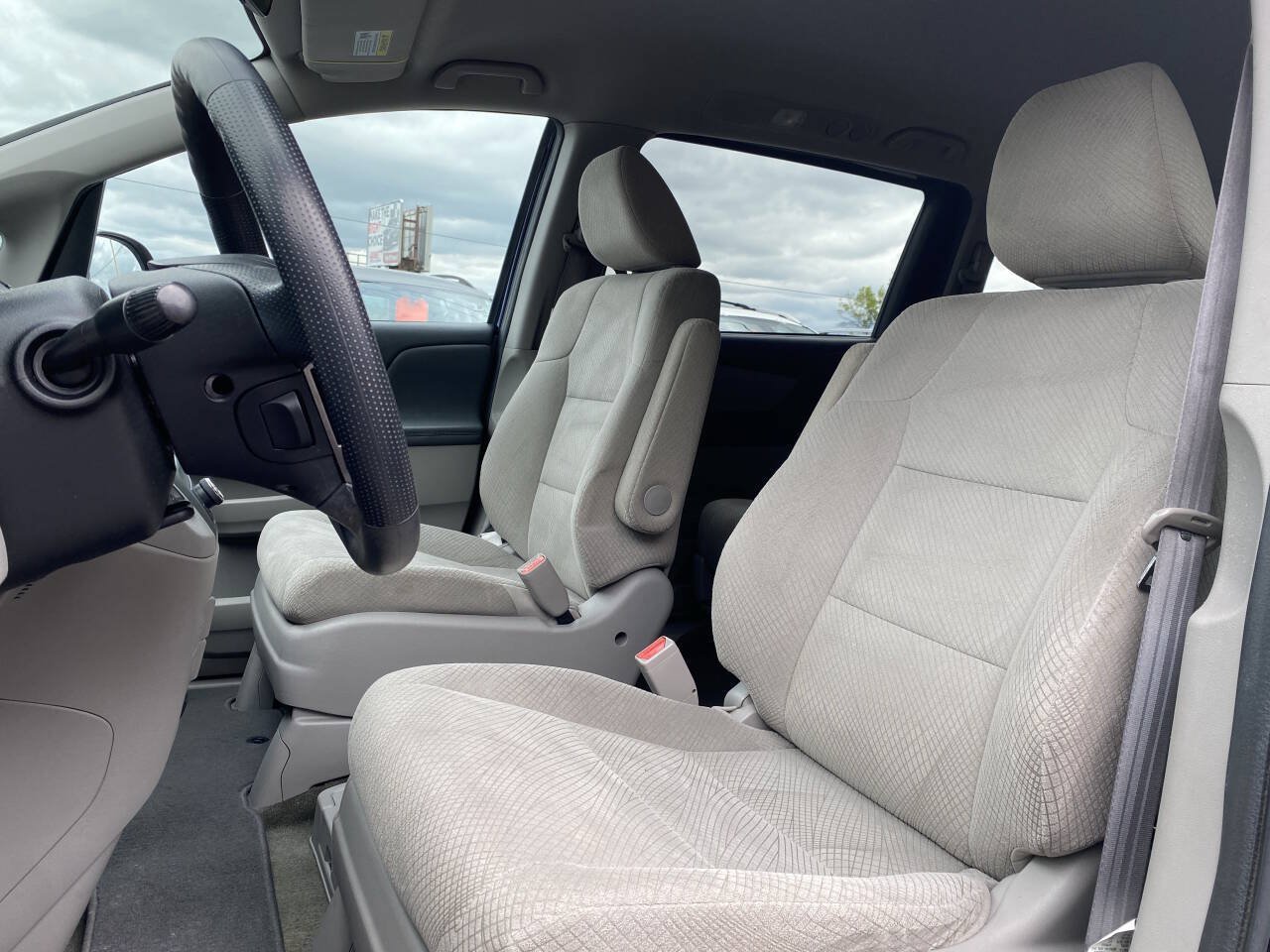 Used 2016 Honda Odyssey LX image 11
