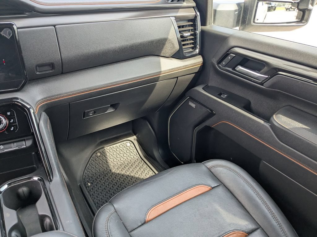 Used 2026 GMC Sierra 2500 AT4 w/ AT4 Premium Plus Package AWD/4WD image 20