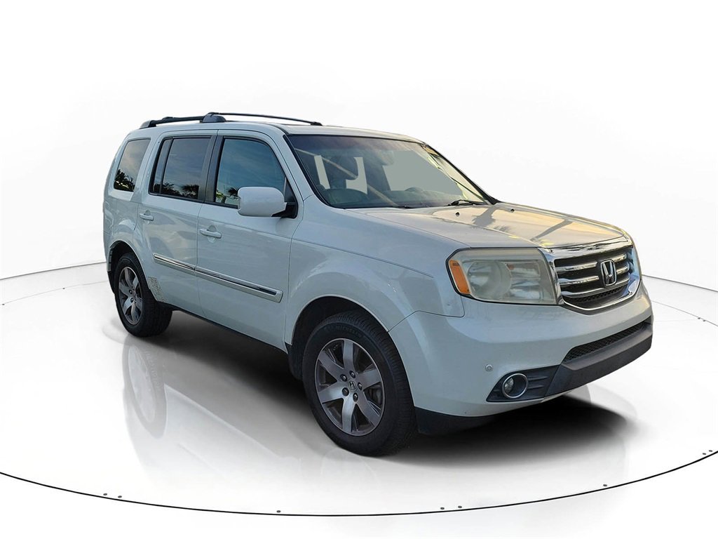 Used 2015 Honda Pilot Touring image 1