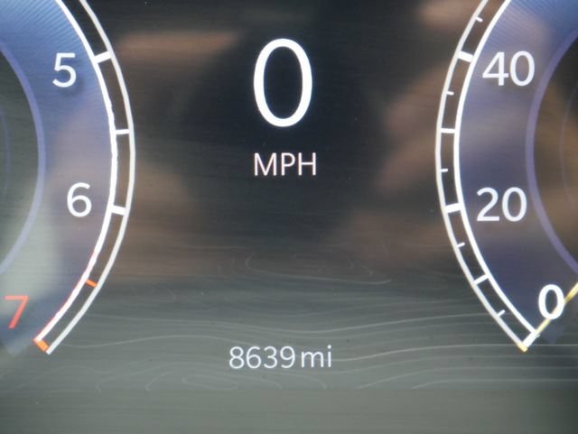 Used 2025 Jeep Grand Cherokee Laredo X AWD/4WD image 18