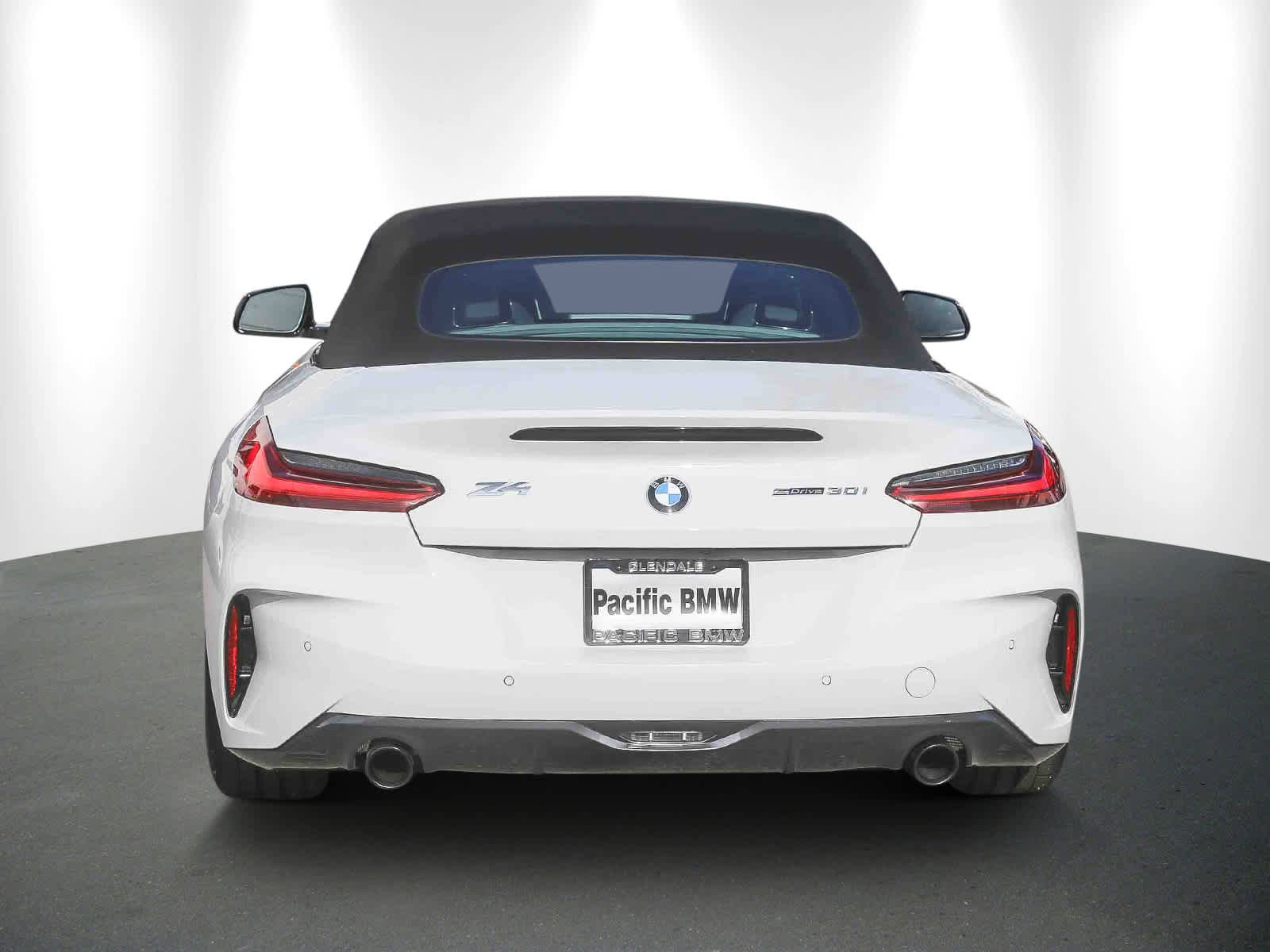 Used 2026 BMW Z4 sDrive30i w/ Premium Package image 5