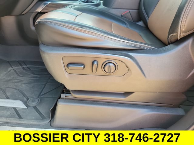 Certified 2019 Chevrolet Silverado 1500 High Country w/ High Country Premium Package AWD/4WD image 15