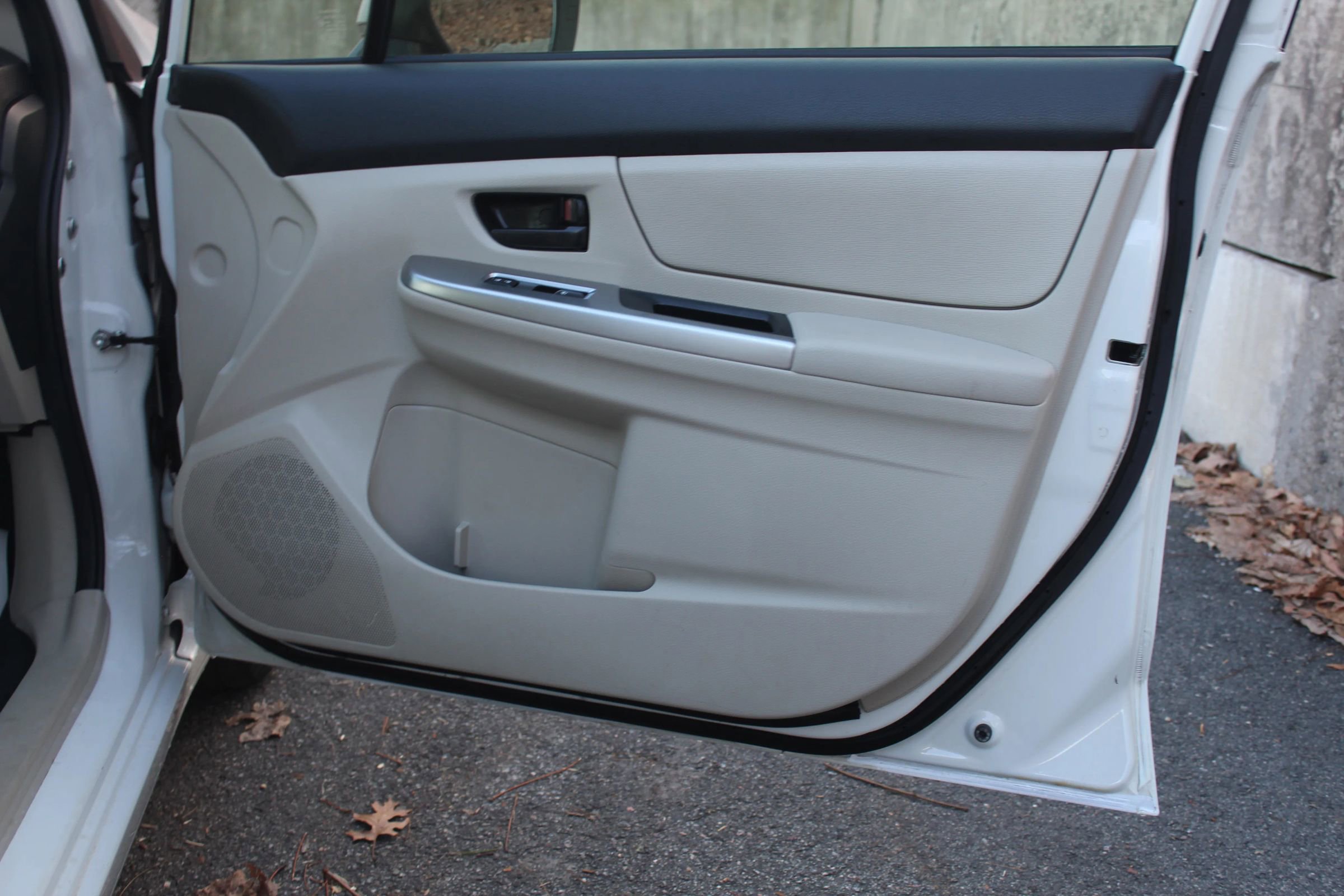 Used 2016 Subaru Impreza 2.0i image 18