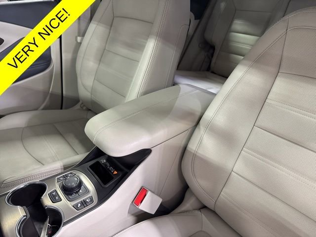 Used 2024 GMC Terrain Denali w/ Denali Premium Package image 22