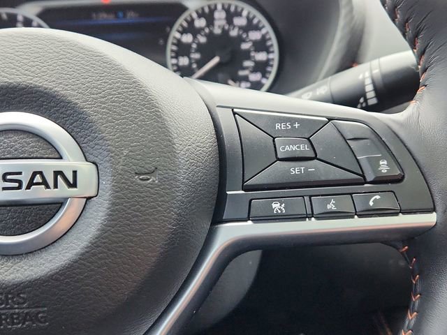 Used 2020 Nissan Sentra SR w/ Premium Package image 40