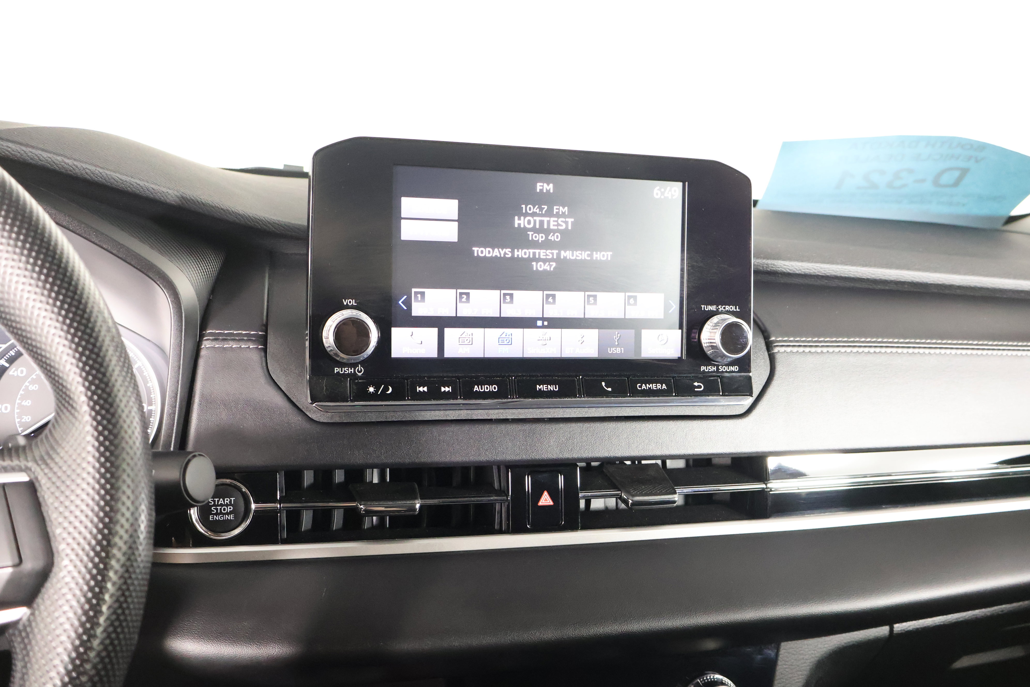 Used 2024 Mitsubishi Outlander ES image 25