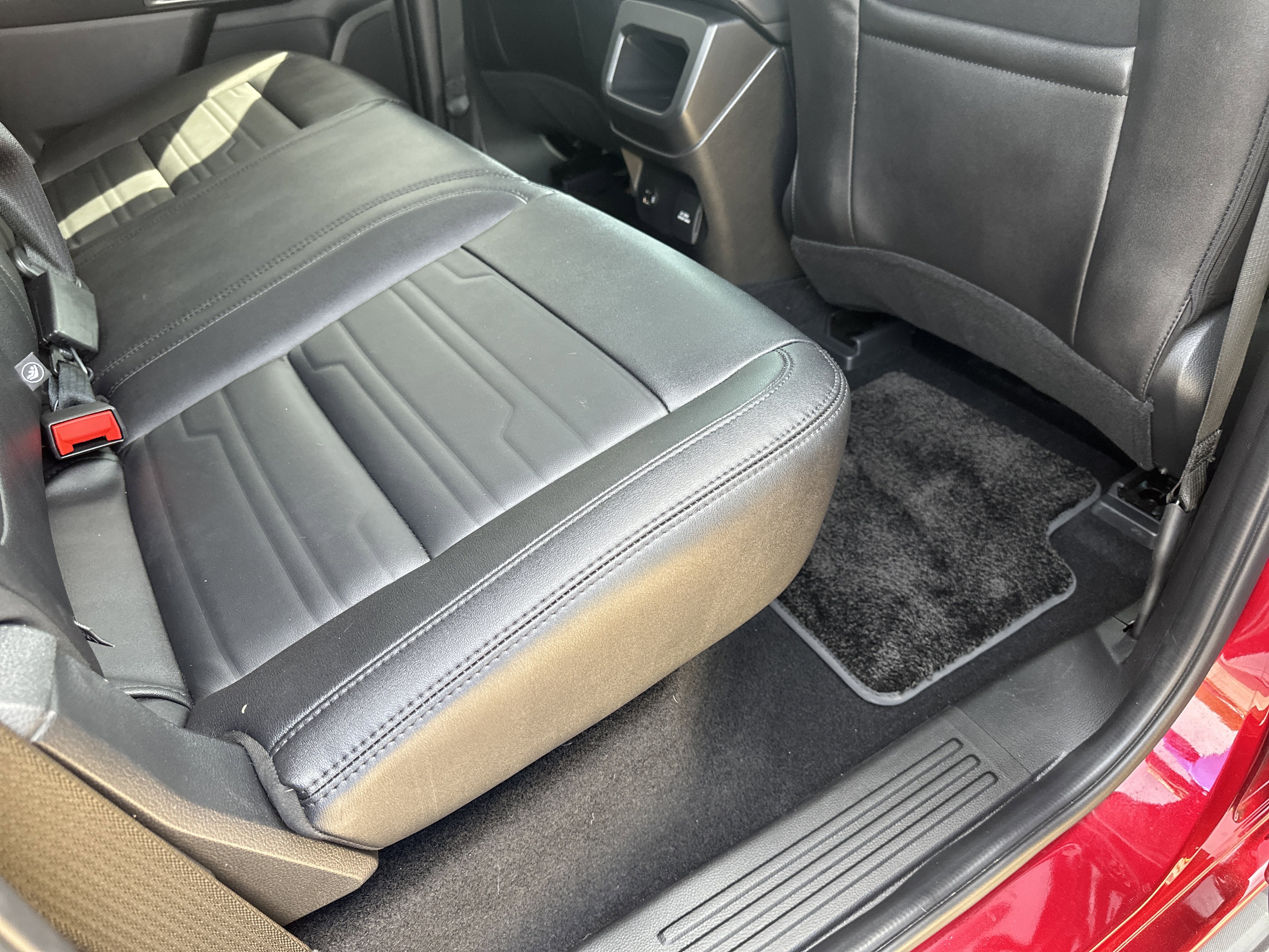 Used 2025 Ford Ranger Lariat w/ FX4 Off-Road Package AWD/4WD image 28