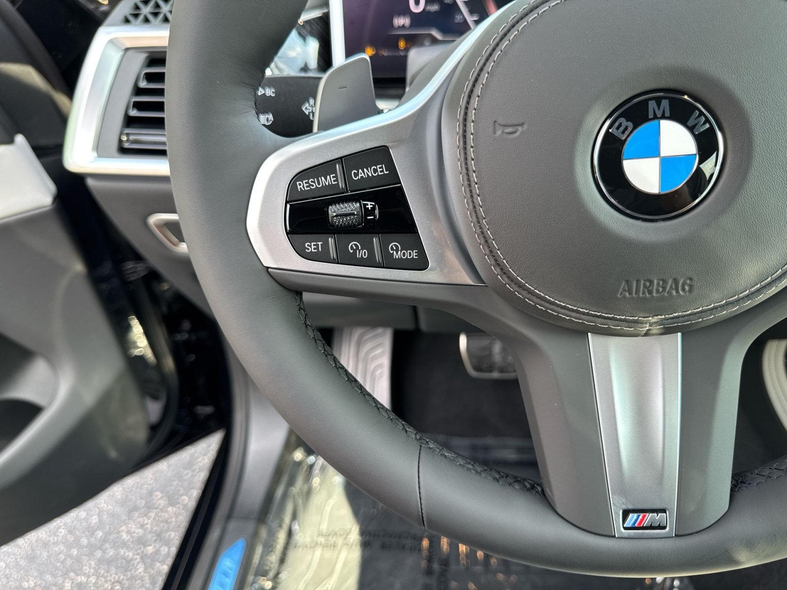 Used 2027 BMW X7 xDrive40i w/ Executive Package AWD/4WD image 46