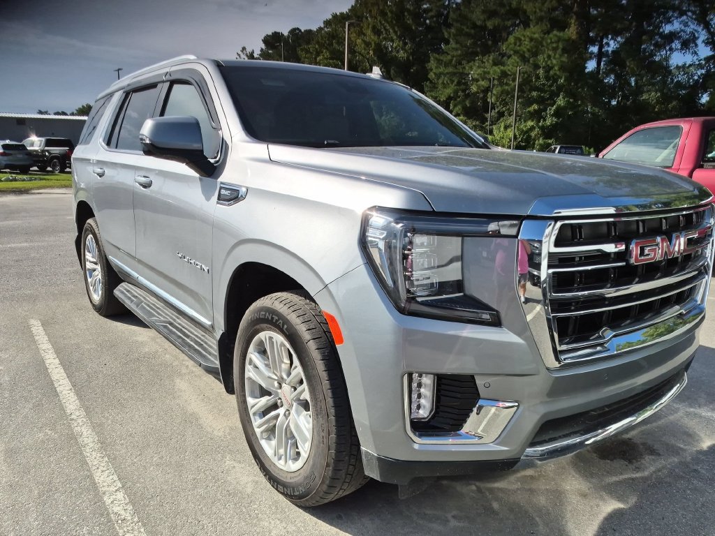 Used 2024 GMC Yukon SLT w/ SLT Luxury Package AWD/4WD image 14