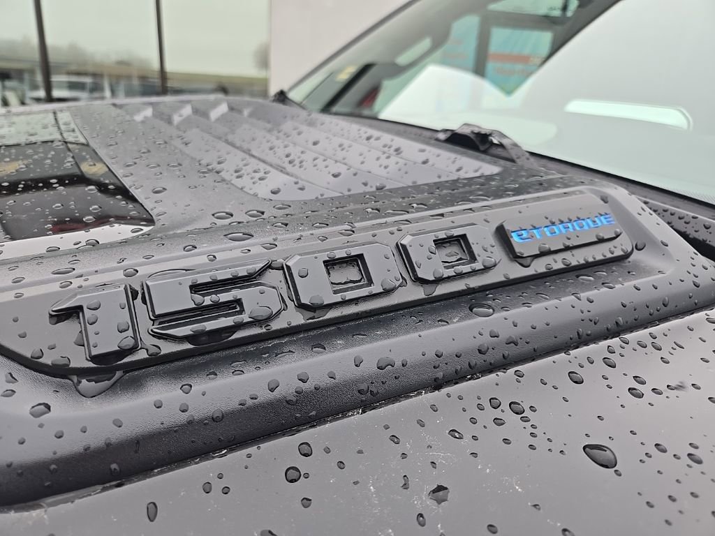 New 2026 RAM 1500 Laramie w/ Night Edition image 17