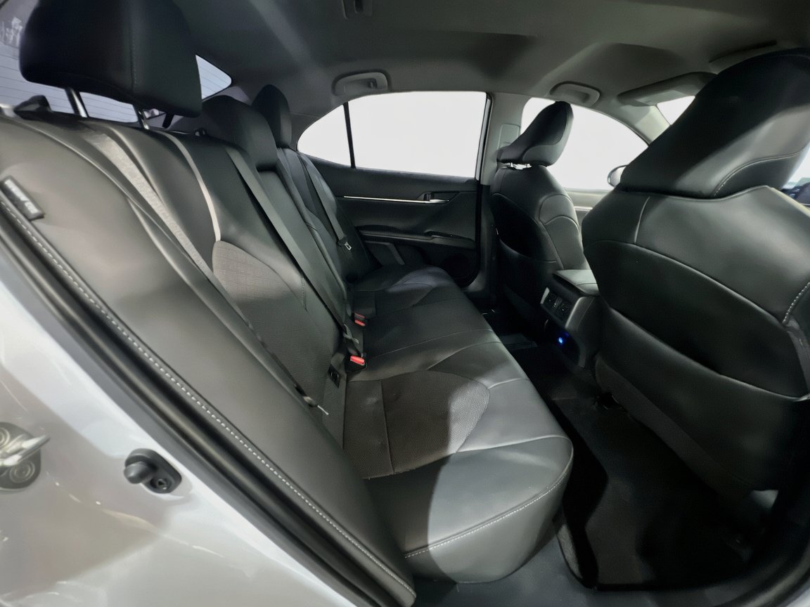 Used 2024 Toyota Camry XSE FWD image 19