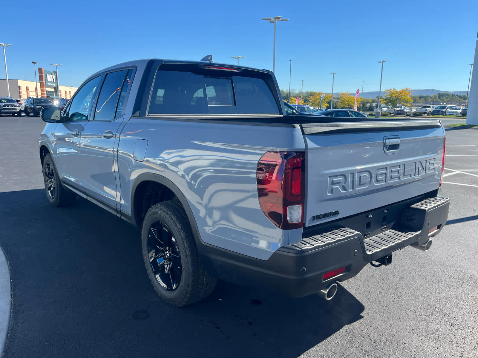 New 2026 Honda Ridgeline Black Edition image 10