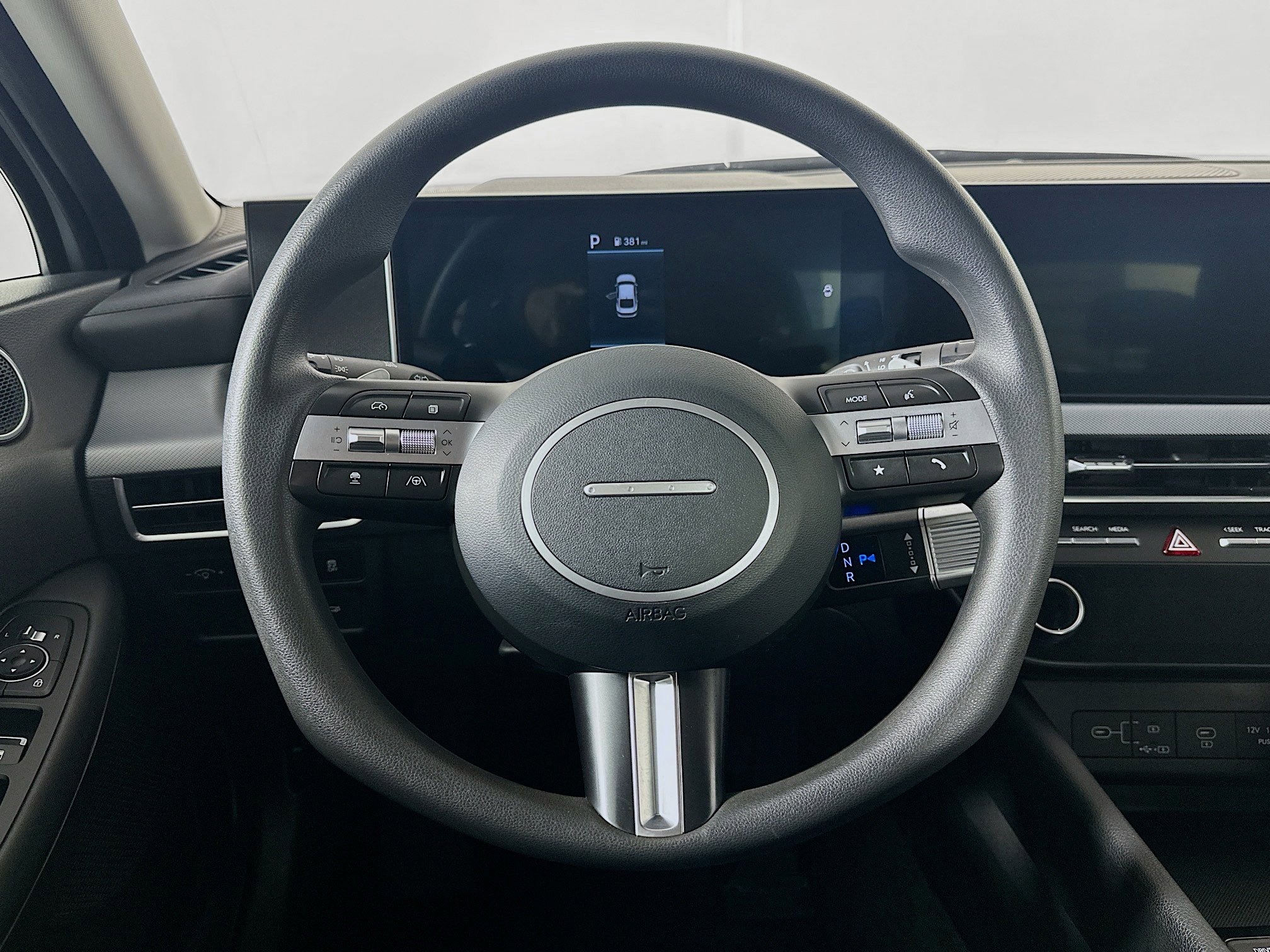Used 2025 Hyundai Sonata SEL FWD image 18