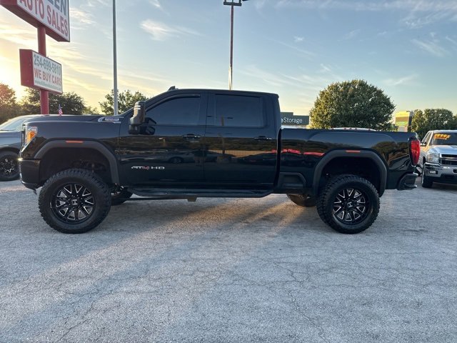 Used 2023 GMC Sierra 2500 AT4 image 1