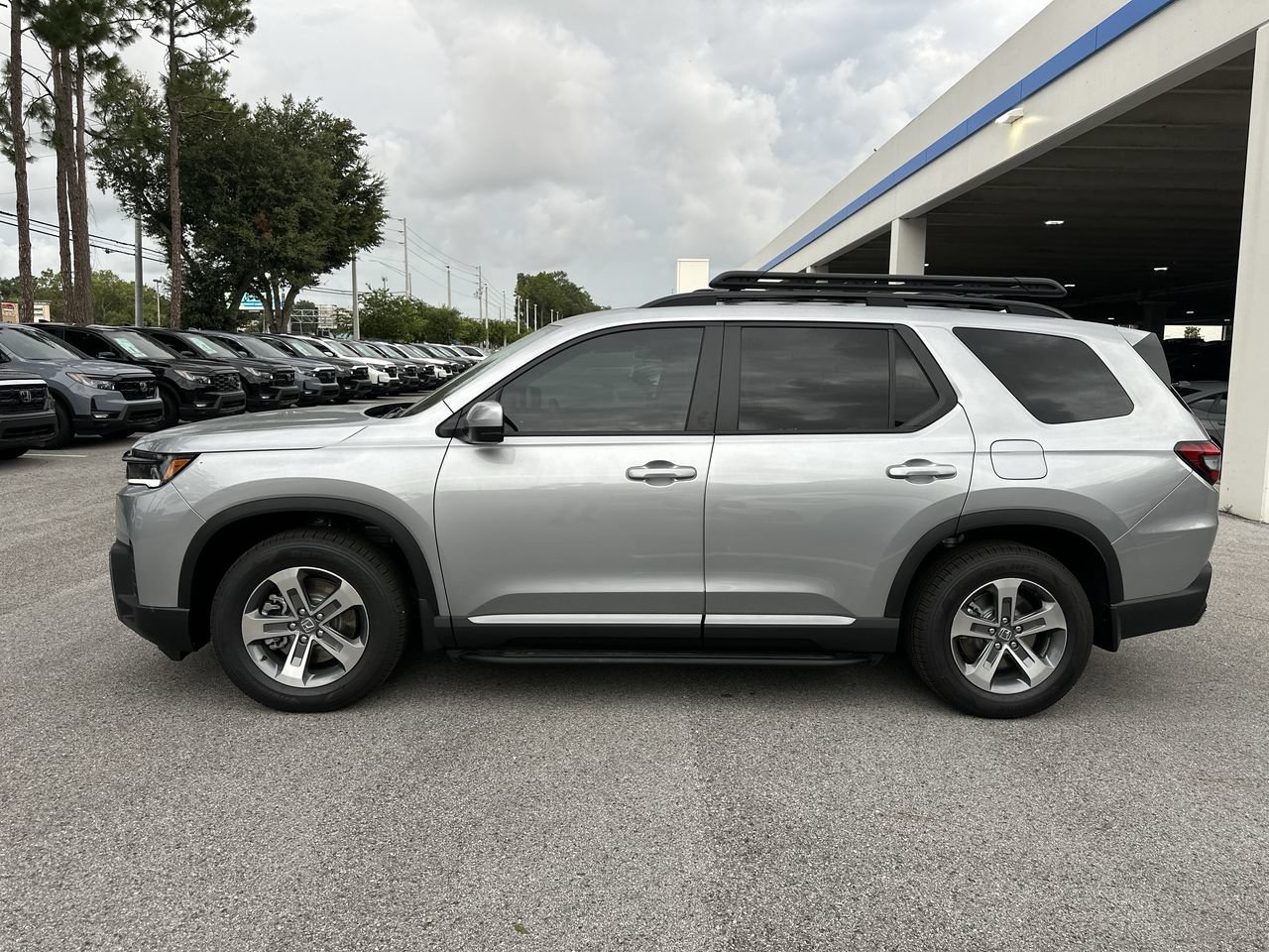 New 2026 Honda Pilot EX-L image 4