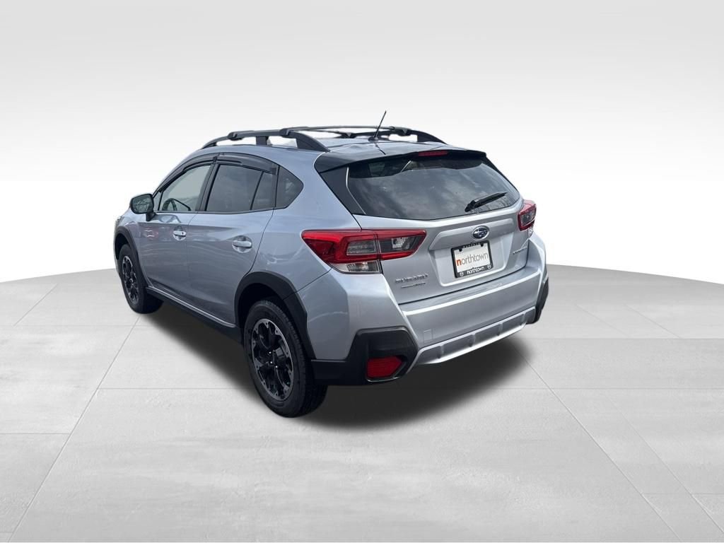 Used 2023 Subaru Crosstrek 2.0i image 3
