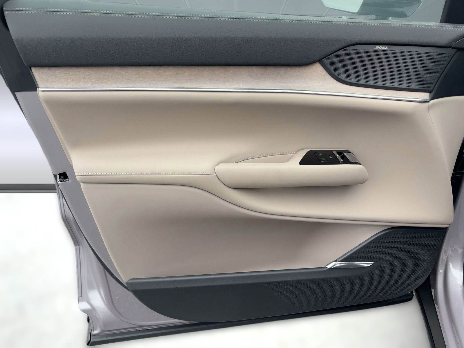 New 2026 Volvo EX90 Plus image 21