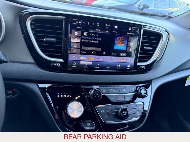 New 2027 Chrysler Pacifica LX FWD image 16