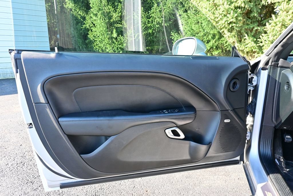 Used 2019 Dodge Challenger R/T Scat Pack w/ Plus Package RWD image 9