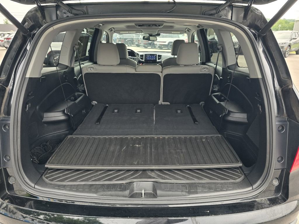 Used 2017 Honda Pilot Touring image 26