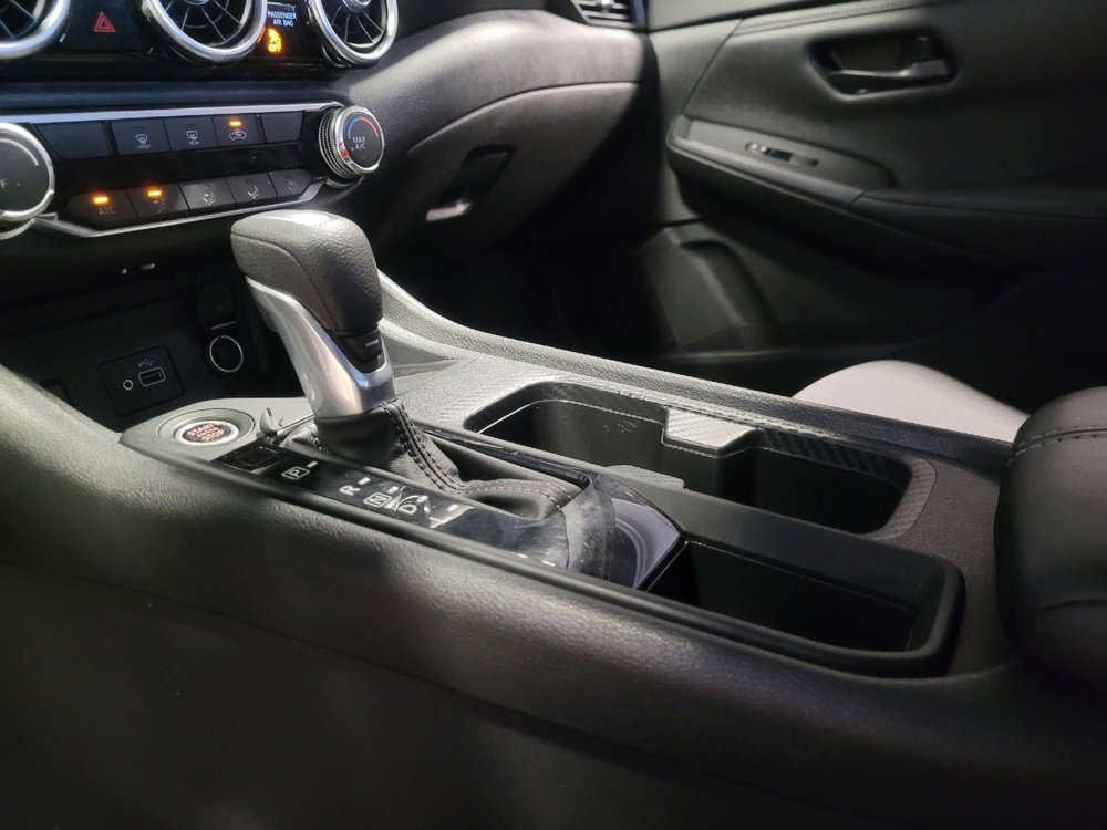 Used 2025 Nissan Sentra S FWD image 26